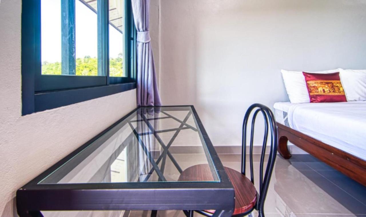 Tyler Naiyang Hotel Phuket Exterior photo